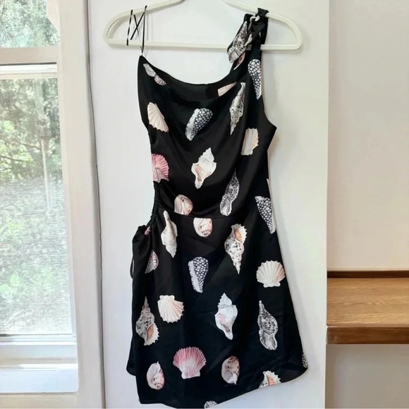 Show Me Your MuMu Kenz Mini Dress Seashell Mini Black Satin One Shoulder XS - Picture 8 of 15